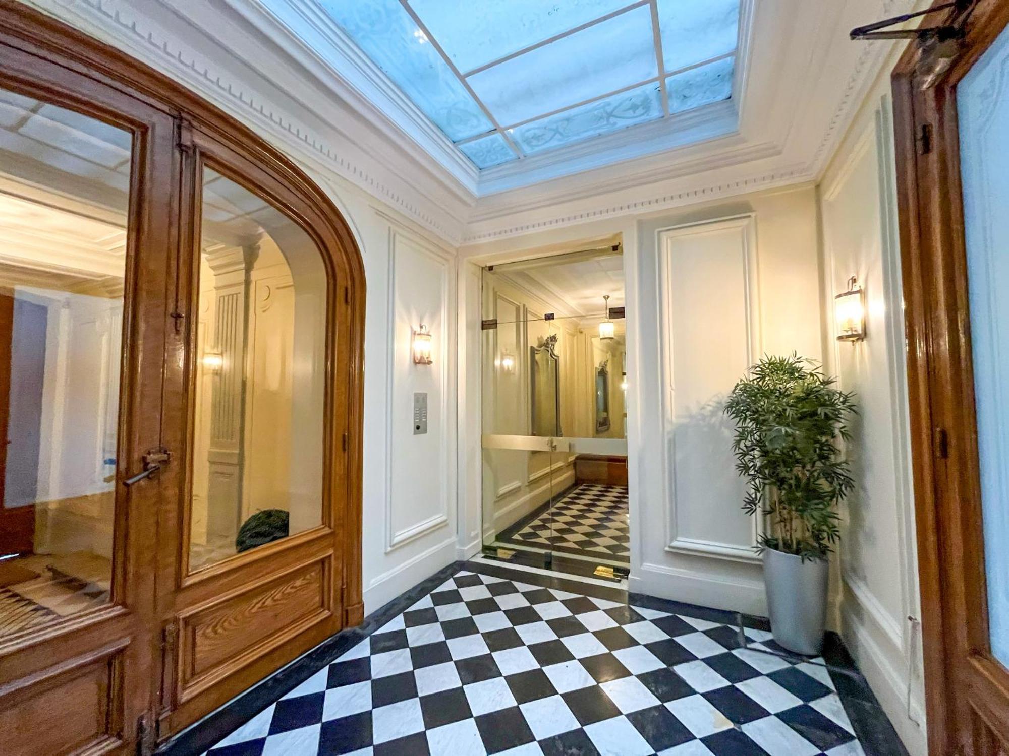 Appartement 112 - Urban Atelier Saint Michel Parijs